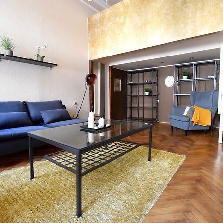 Budget Apartment By Hi5 - Oktober 6 Str 4 Будапешт Экстерьер фото